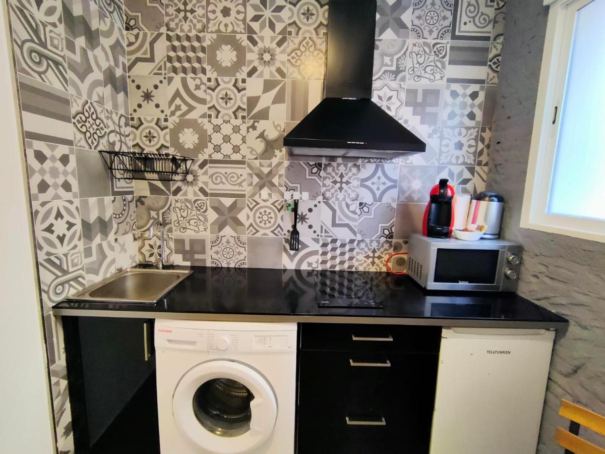 Pequeño Apartamento con Mini Piscina  Valenza Esterno foto